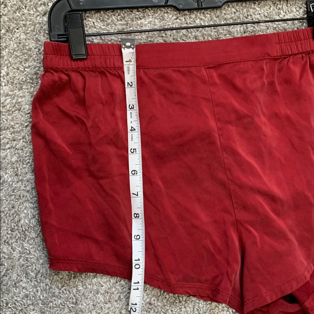 Quince Red Silk Shorts Size Large - Picture 5 of 9